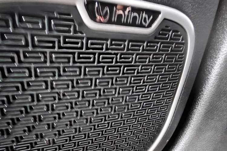 Used Geely Auto Emgrand GT 2017 1.8T Flagship 4G Edition Interior 5