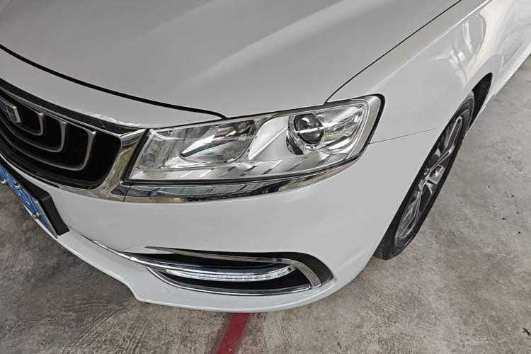 Used Geely Auto Emgrand GT 2017 2.4L Comfort Model Left Front Headlight