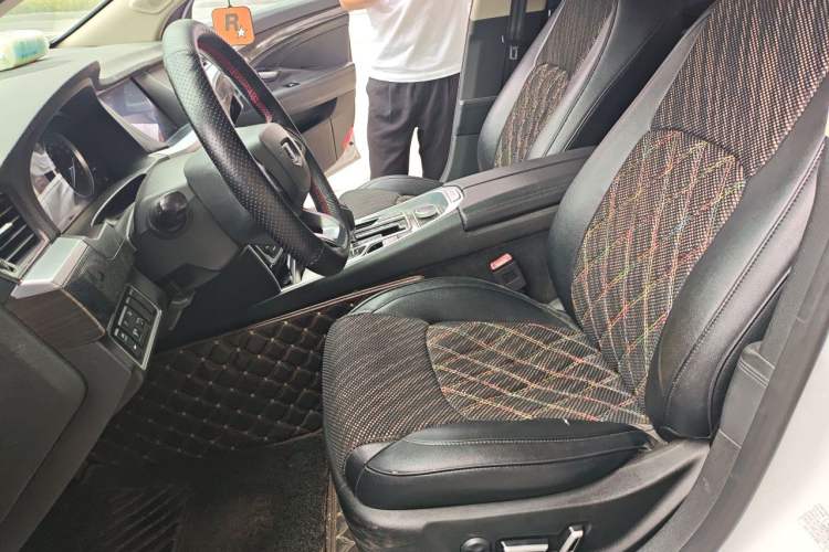 Used Geely Auto Emgrand GT 2017 2.4L Luxury Model Left Front Seat