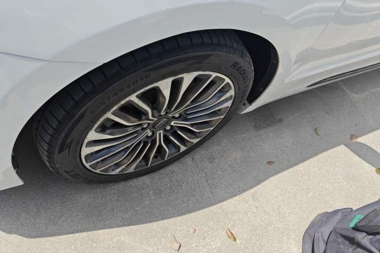 Used Geely Auto Emgrand GT 2017 1.8T Luxury Model Left Front Wheel Hub