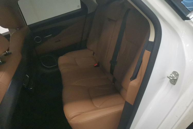Used Geely Auto Emgrand GT 2017 2.4L Luxury Model Left Rear Seat