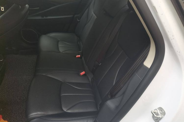 Used Geely Auto Emgrand GT 2017 2.4L Comfort Model Left Rear Seat