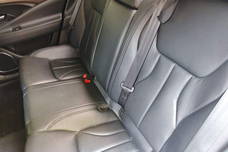 Used Geely Auto Emgrand GT 2017 1.8T Luxury Model Left Rear Seat