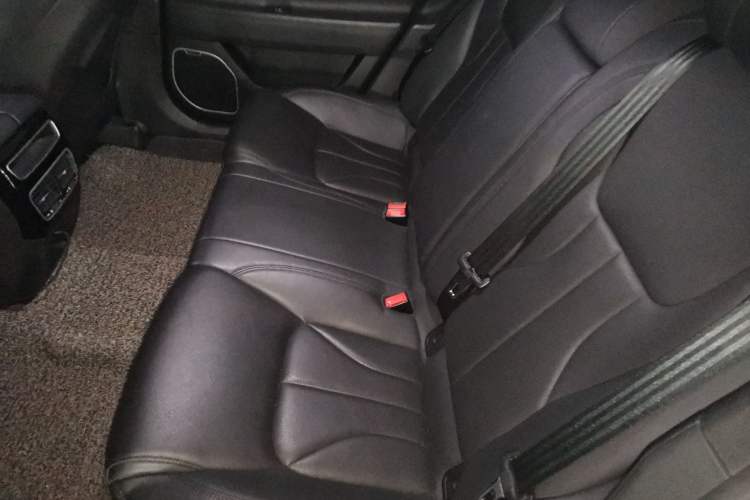 Used Geely Auto Emgrand GT 2017 2.4L Comfort Model Left Rear Seat