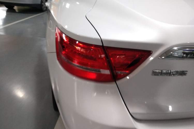 Used Geely Auto Emgrand GT 2017 1.8T Luxury Model Left Rear Taillight