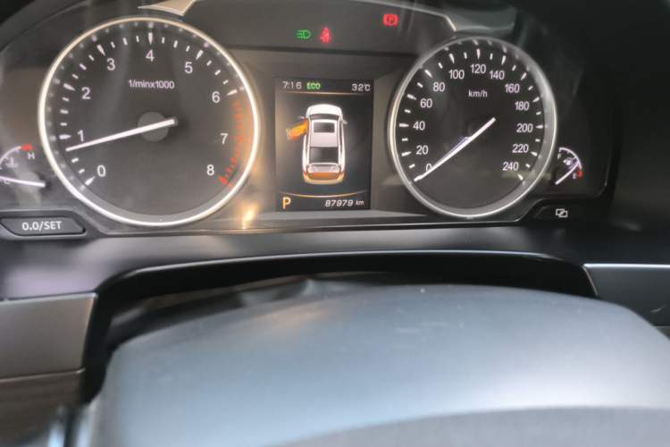 Used Geely Auto Emgrand GT 2017 2.4L Comfort Model Odometer Close Up