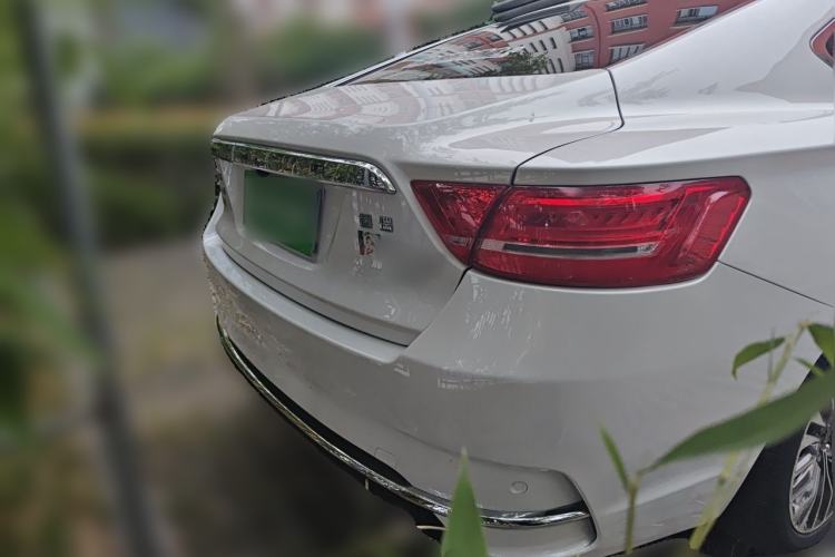 Used Geely Auto Emgrand GT 2017 1.8T Flagship 4G Edition Rear