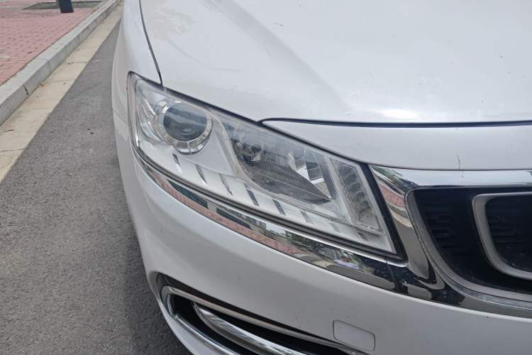 Used Geely Auto Emgrand GT 2017 2.4L Comfort Model Right Front Headlight