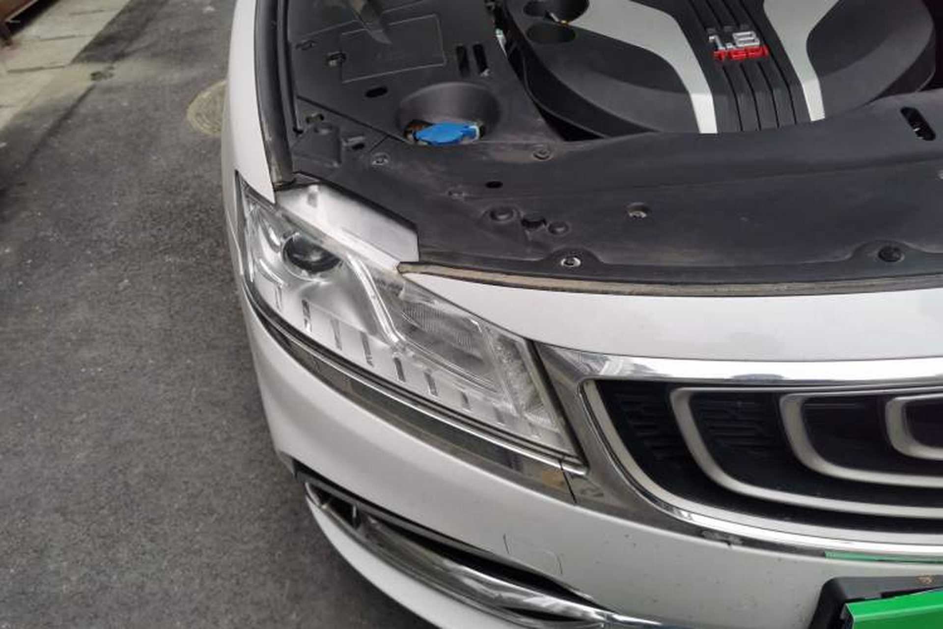 Used Geely Auto Emgrand GT 2017 1.8T Flagship 4G Edition Right Front Headlight