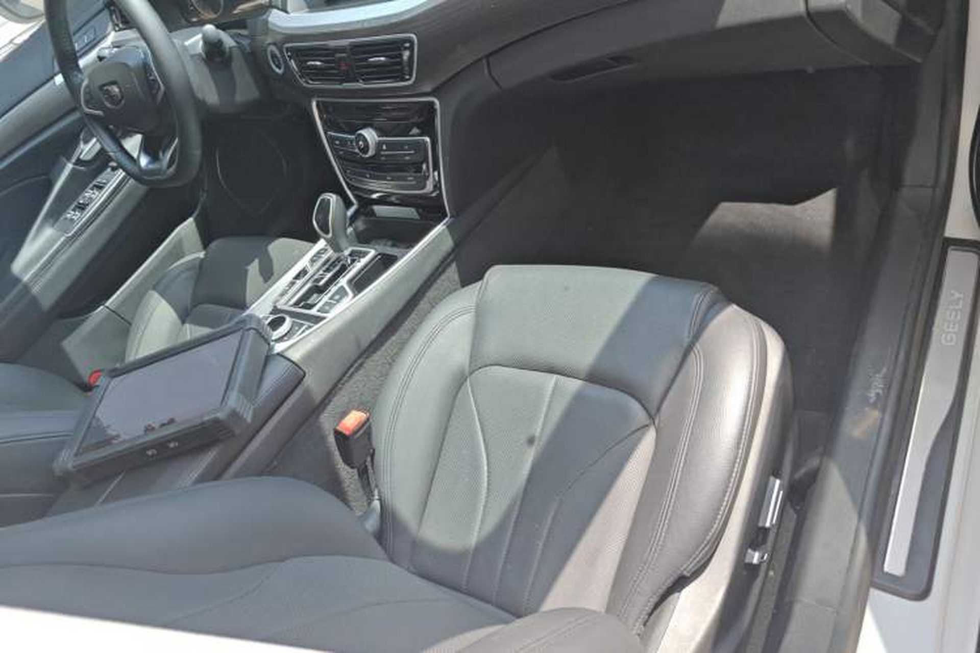 Used Geely Auto Emgrand GT 2017 1.8T Luxury Model Right Front Seat