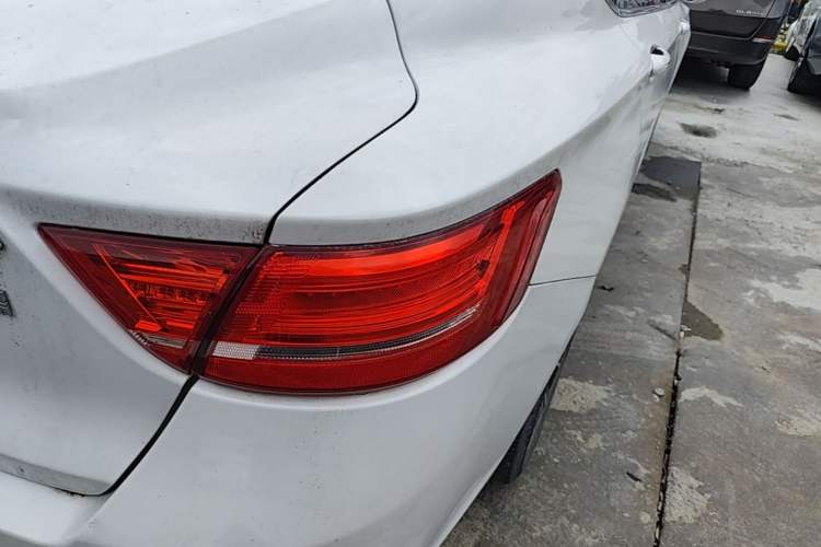 Used Geely Auto Emgrand GT 2017 2.4L Comfort Model Right Rear Taillight