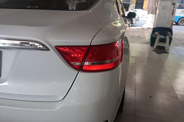 Used Geely Auto Emgrand GT 2017 1.8T Luxury Model Right Rear Taillight
