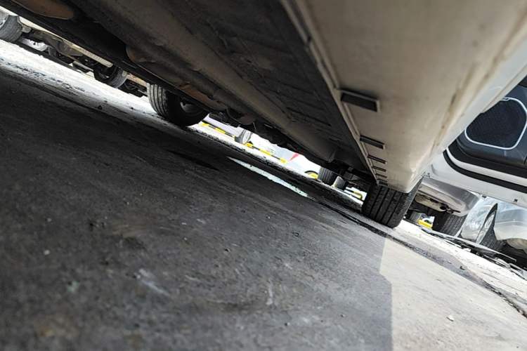 Used Geely Auto Emgrand GT 2017 2.4L Comfort Model Right Side Sill
