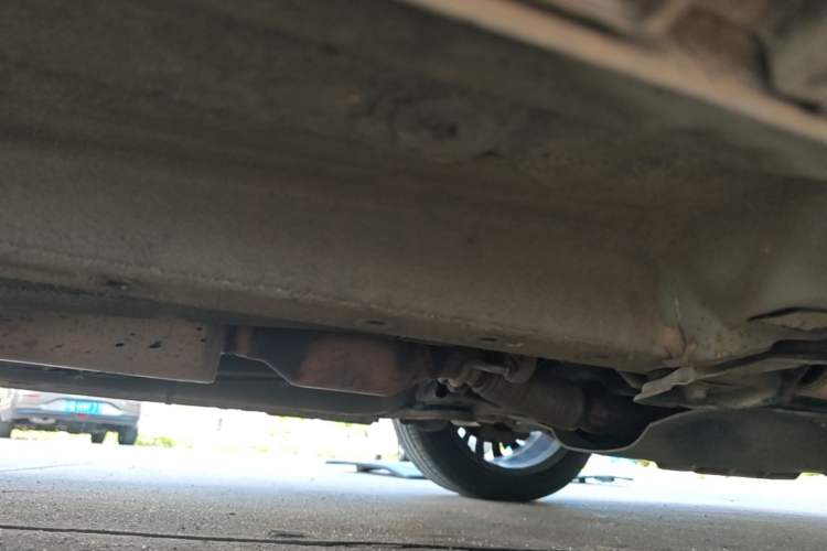 Used Geely Auto Emgrand GT 2017 1.8T Flagship 4G Edition Right Side Sill