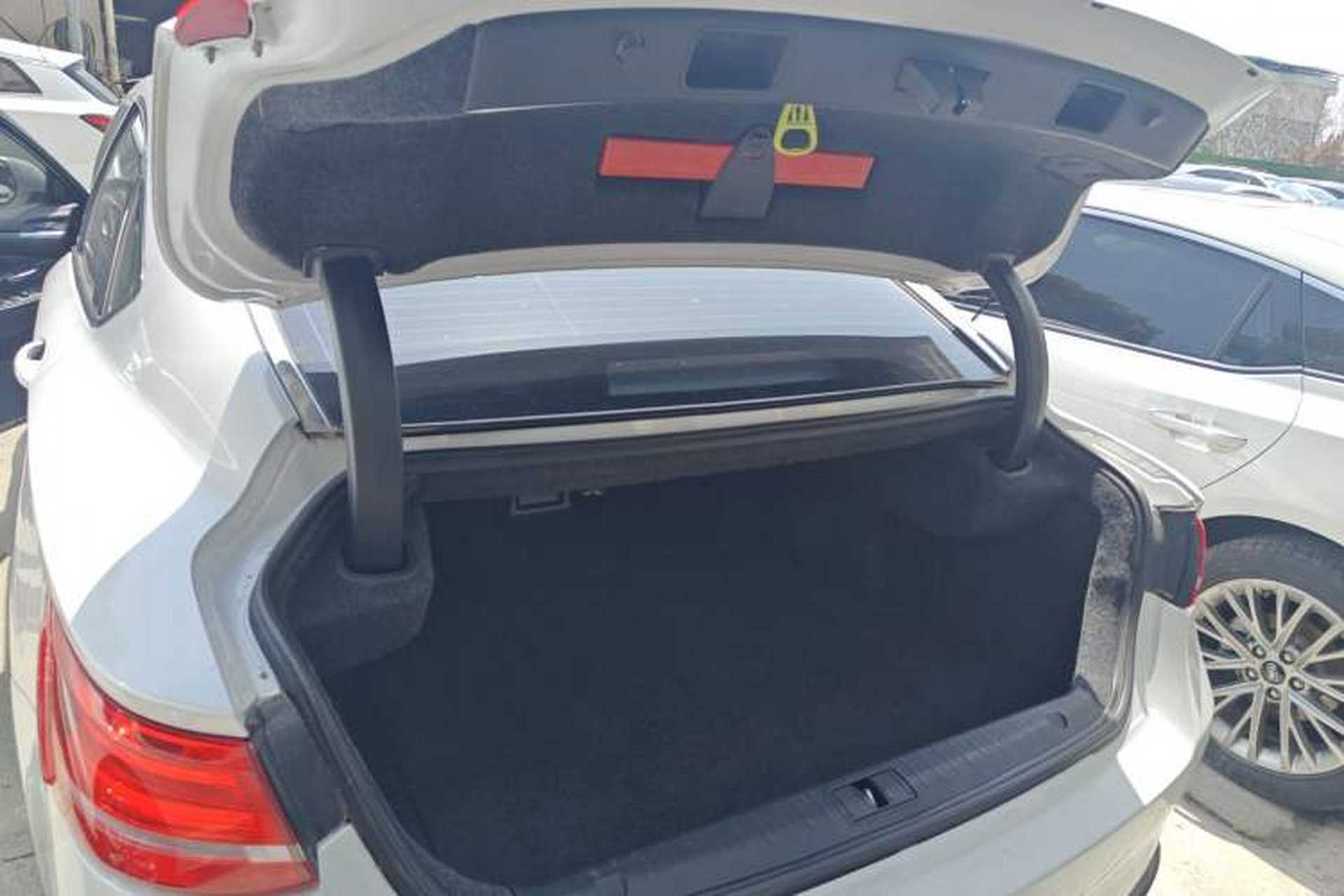 Used Geely Auto Emgrand GT 2017 1.8T Luxury Model Trunk