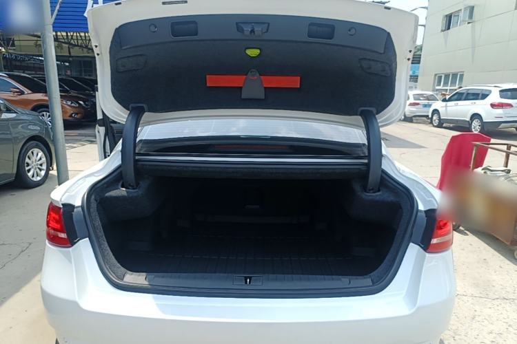 Used Geely Auto Emgrand GT 2017 1.8T Flagship 4G Edition Trunk
