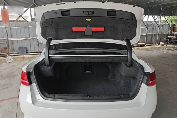 Used Geely Auto Emgrand GT 2017 2.4L Comfort Model Trunk