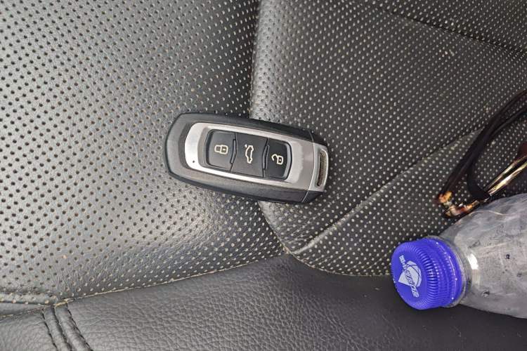 Used Geely Auto Emgrand GT 2017 1.8T Flagship 4G Edition Vehicle Key