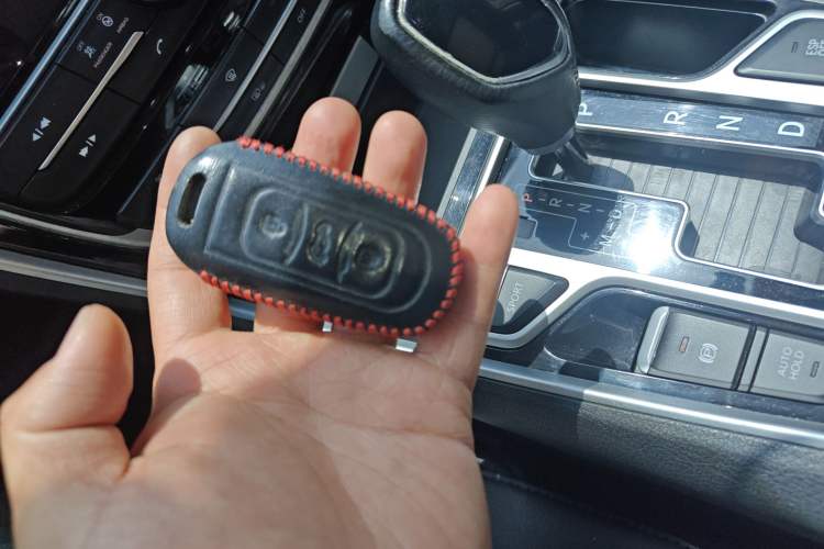Used Geely Auto Emgrand GT 2017 1.8T Luxury Model Vehicle Key