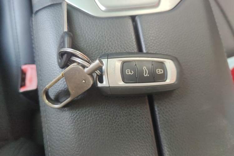 Used Geely Auto Emgrand GT 2017 2.4L Comfort Model Vehicle Key