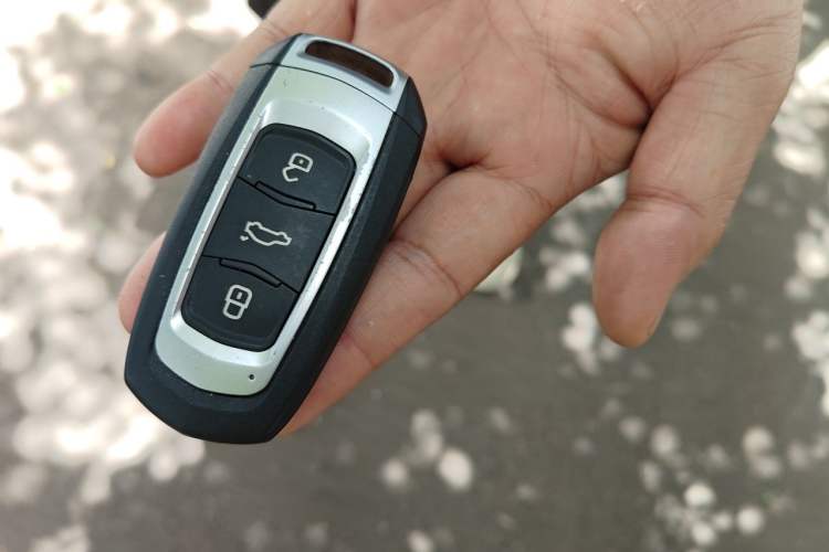 Used Geely Auto Emgrand GT 2017 2.4L Comfort Model Vehicle Key