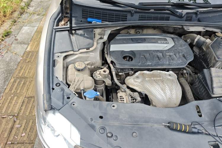 Used Geely Auto Emgrand GT 2017 2.4L Comfort Model Engine Bay Right