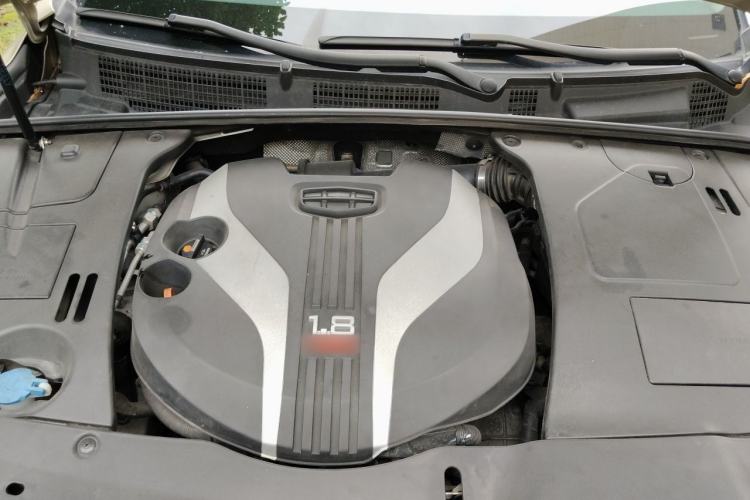 Used Geely Auto Emgrand GT 2017 1.8T Luxury Model Engine Bay