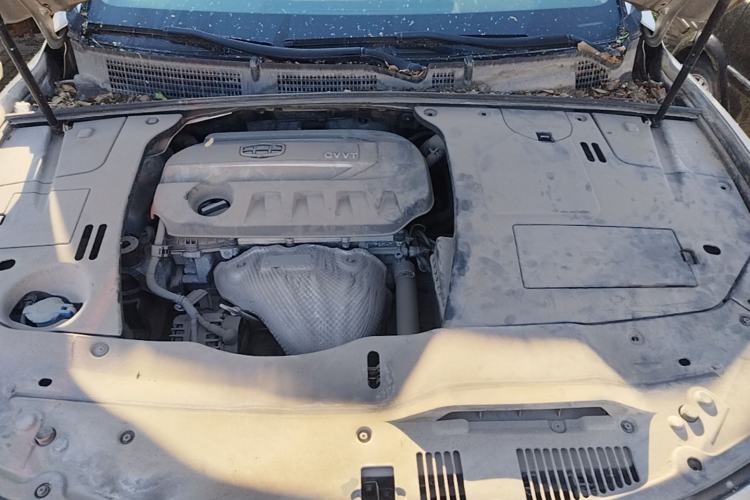 Used Geely Auto Emgrand GT 2017 2.4L Comfort Model Engine Bay