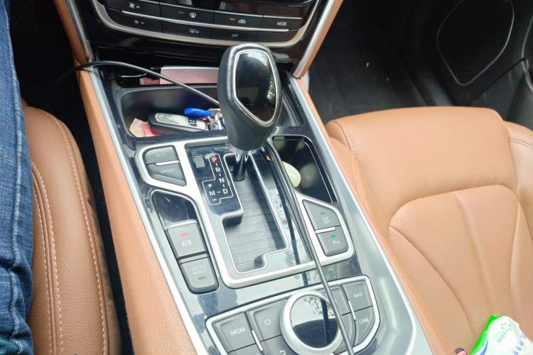 Used Geely Auto Emgrand GT 2017 1.8T Luxury Model Gear Lever