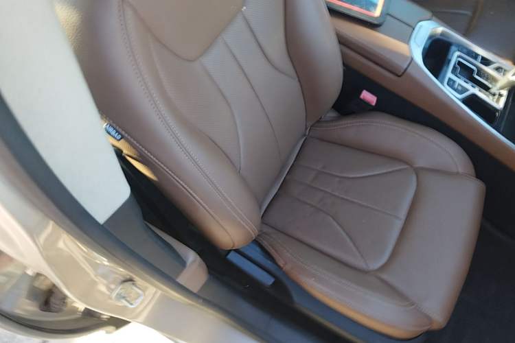 Used Geely Auto Emgrand GT 2017 2.4L Comfort Model Right Front Seat