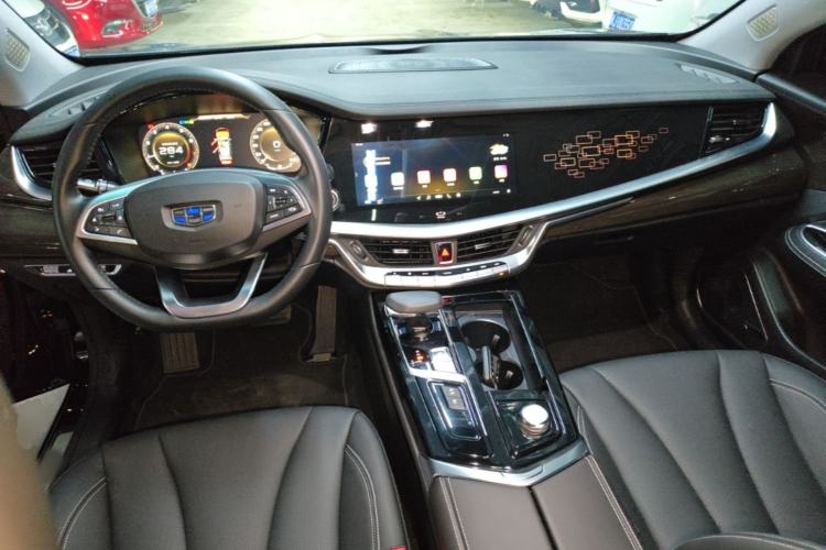 Used Geely Auto Emgrand GT 2018 1.5T MHEV Yaoxiang Edition Center Console