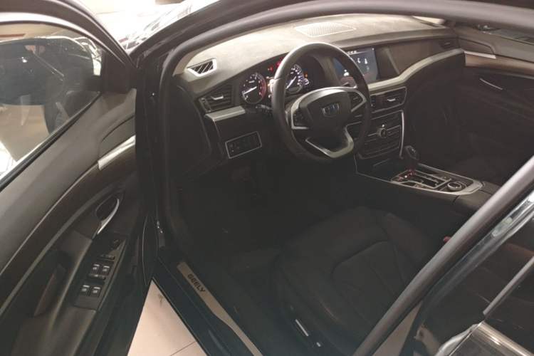 Used Geely Auto Emgrand GT 2018 1.8T Zunshang Zhiling Edition Driver Seat