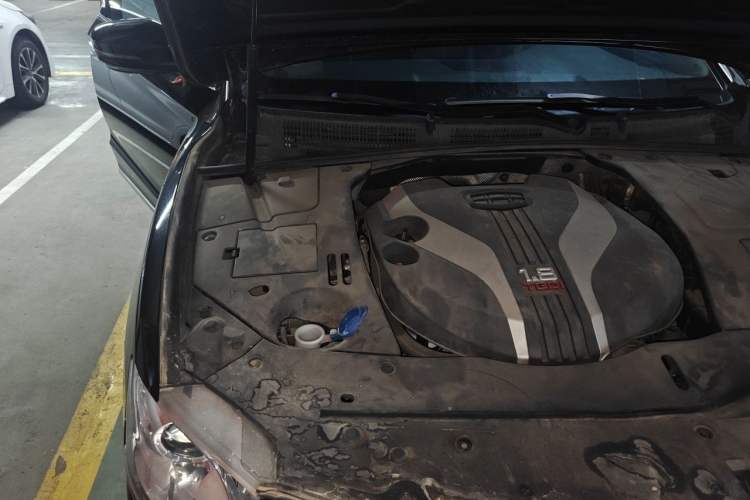 Used Geely Auto Emgrand GT 2018 1.8T Comfort Smart Leading Edition Engine Bay Right