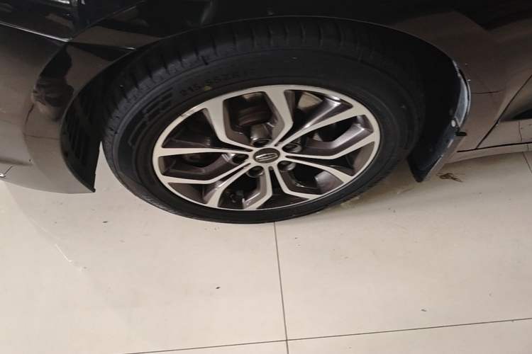 Used Geely Auto Emgrand GT 2018 1.8T Zunshang Zhiling Edition Exterior 2
