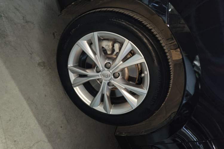 Used Geely Auto Emgrand GT 2018 1.5T MHEV Yaoxiang Edition Exterior 4