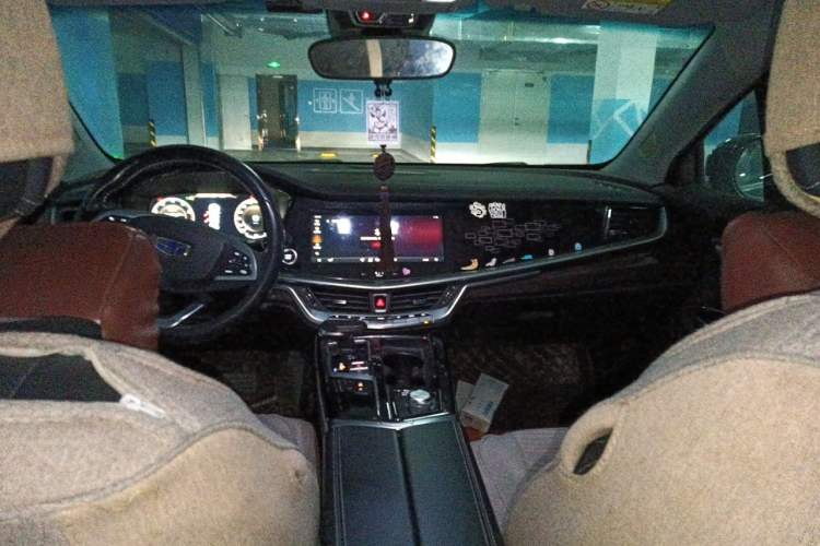 Used Geely Auto Emgrand GT 2018 1.5T MHEV Yaoxiang Edition Headliner