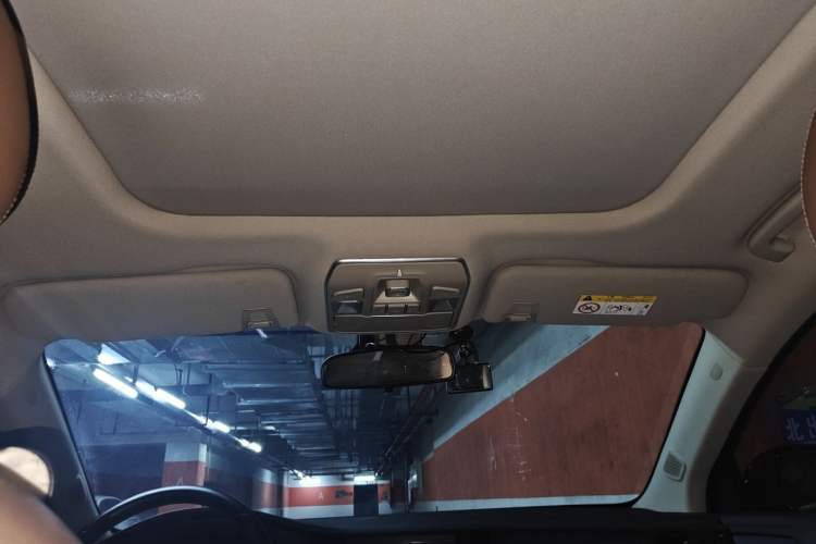 Used Geely Auto Emgrand GT 2018 1.8T Comfort Smart Leading Edition Headliner