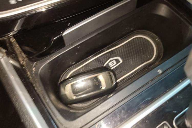 Used Geely Auto Emgrand GT 2018 1.8T Zunshang Zhiling Edition Interior 1