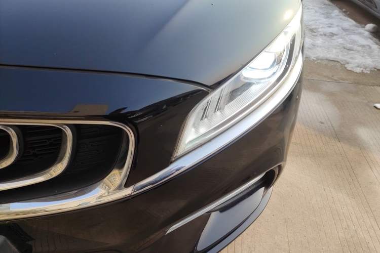 Used Geely Auto Emgrand GT 2018 1.5T MHEV Yaoxiang Edition Left Front Headlight