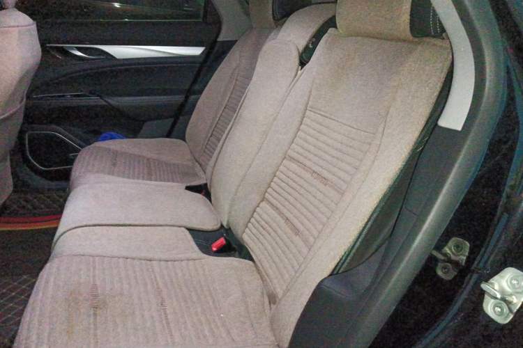 Used Geely Auto Emgrand GT 2018 1.5T MHEV Yaoxiang Edition Left Rear Seat