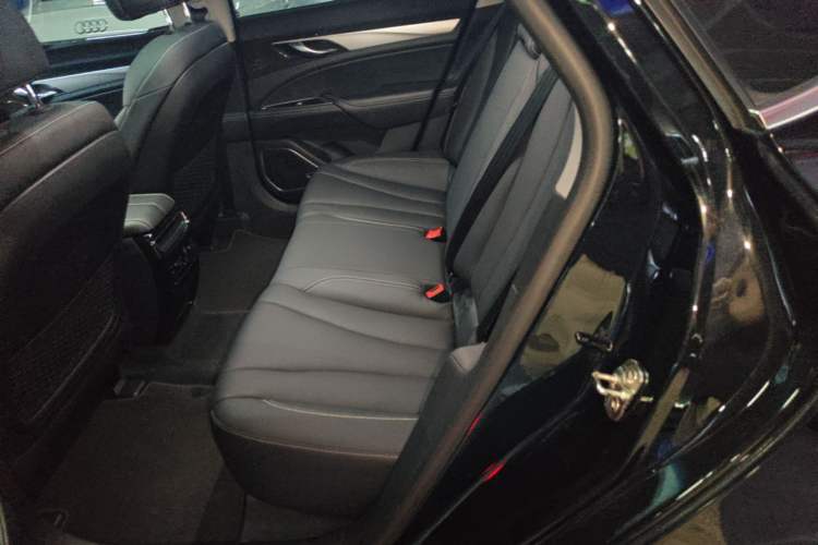 Used Geely Auto Emgrand GT 2018 1.5T MHEV Yaoxiang Edition Left Rear Seat