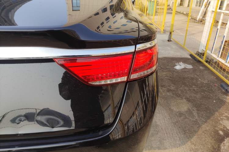 Used Geely Auto Emgrand GT 2018 1.5T MHEV Yaoxiang Edition Right Rear Taillight