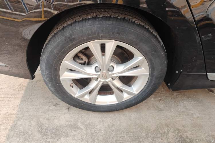 Used Geely Auto Emgrand GT 2018 1.5T MHEV Yaoxiang Edition Right Rear Wheel Hub