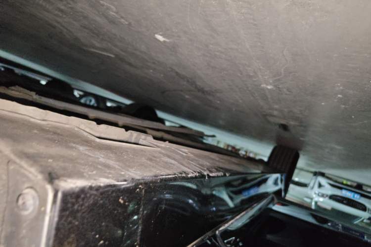 Used Geely Auto Emgrand GT 2018 1.5T MHEV Yaoxiang Edition Right Side Sill