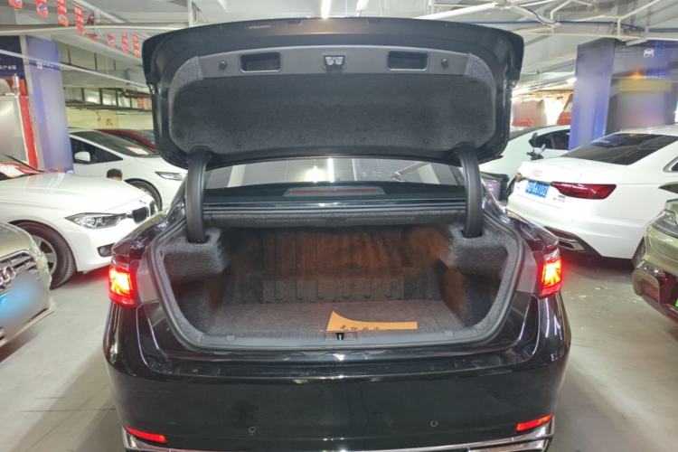 Used Geely Auto Emgrand GT 2018 1.5T MHEV Yaoxiang Edition Trunk