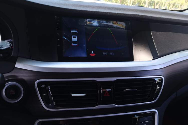 Used Geely Auto Emgrand GT 2018 1.8T Comfort Smart Leading Edition Audio And AC Panel