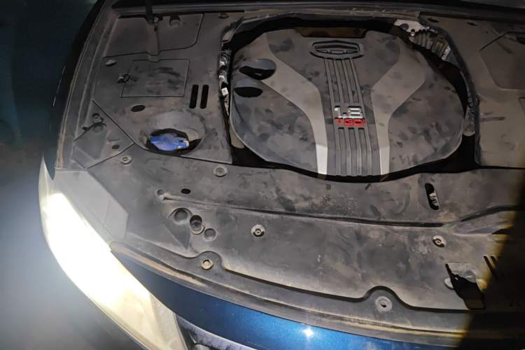 Used Geely Auto Emgrand GT 2018 1.8T Comfort Smart Leading Edition Engine Bay Right