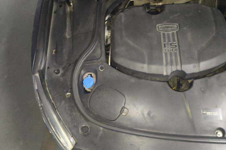 Used Geely Auto Emgrand GT 2018 1.5T MHEV Yaozun Edition Engine Bay Right