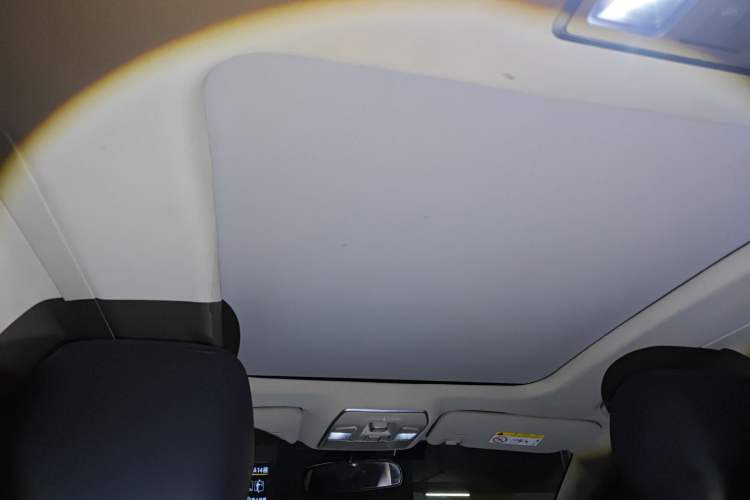 Used Geely Auto Emgrand GT 2018 1.8T Comfort Smart Leading Edition Headliner