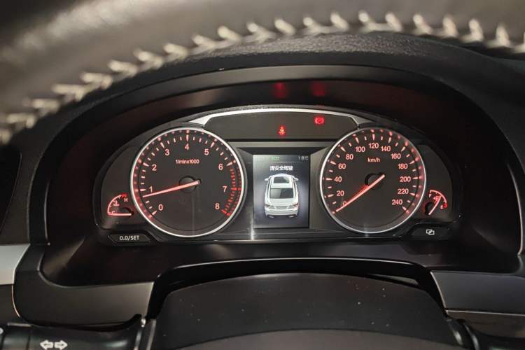 Used Geely Auto Emgrand GT 2018 1.8T Comfort Smart Leading Edition Instrument Cluster